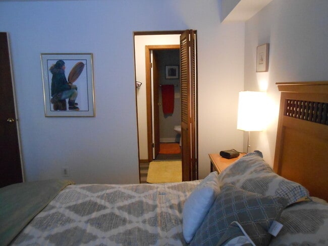 Photo - 7570 Foxridge Way Unit B