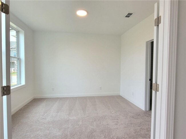 Photo - 4802 Larkin Pass