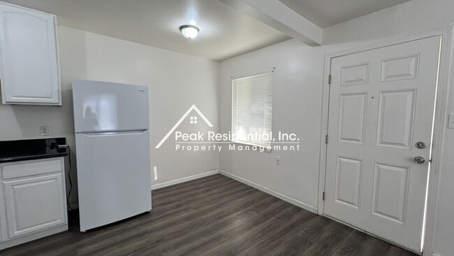 Photo - 53rdSt5640 Unit #1