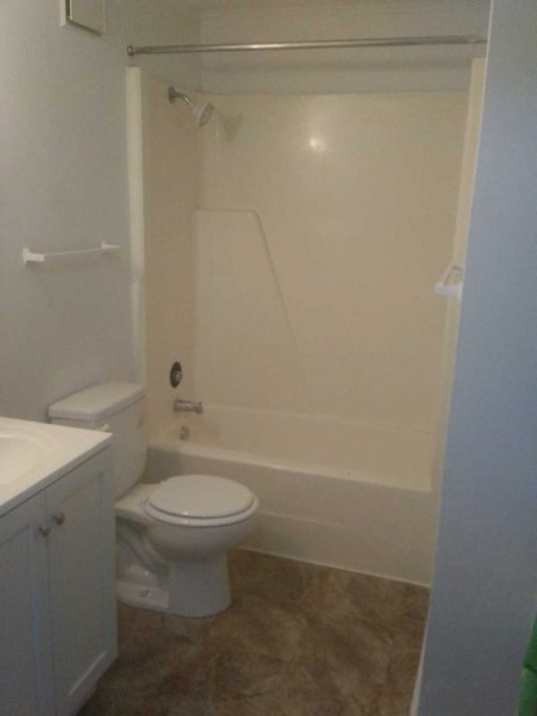 Photo - 1411 W High St