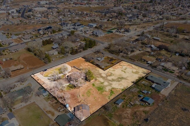 Photo - Beautifully Remodeled Three Bedroom Home on 2 Acres with Horse Privileges in Hurricane