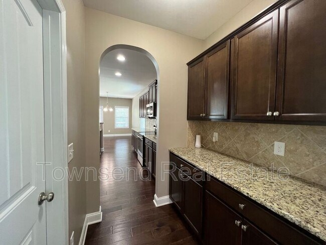 Photo - 1031 Liberty Ln