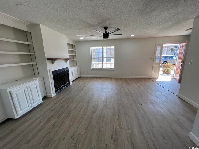 Photo - 1674 Citadel Ln