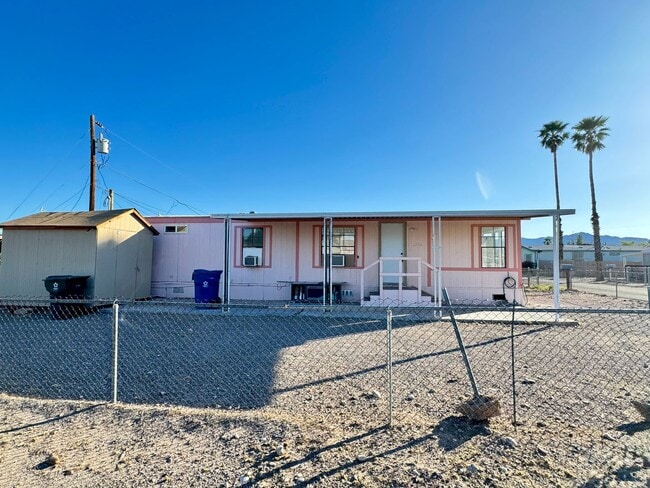 Photo - Charming  2 bedroom mobile