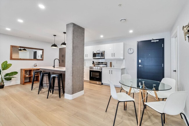 Photo - 320 Millennium Blvd Unité SI ID1223067P