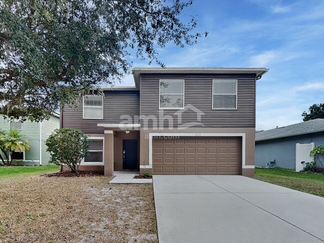 Building Photo - 2050 Harcourt Pl