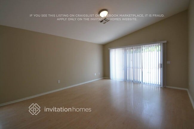 Photo - 1718 Watercreek Dr