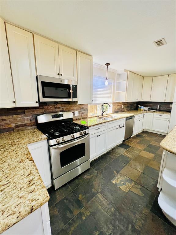 Photo - 1902 Karen Ave