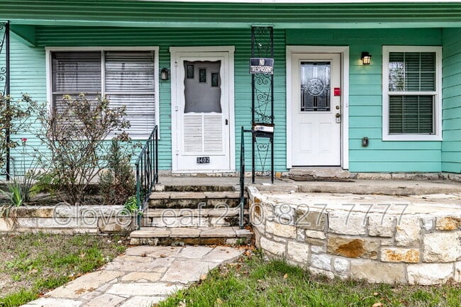 Photo - 3402 W Travis St