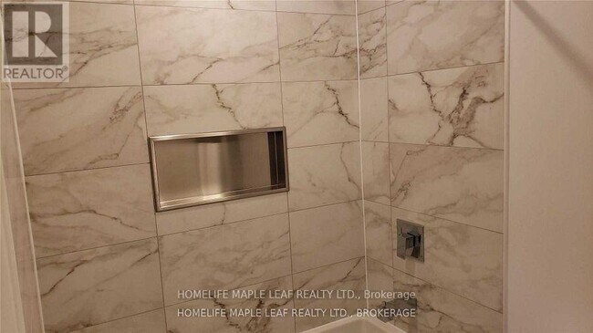 Photo - 4065 Confederation Pkwy Unit 4101