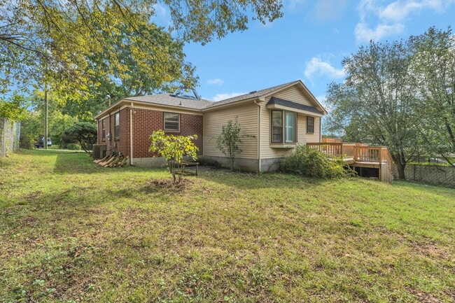Photo - 314 Woodberry Dr