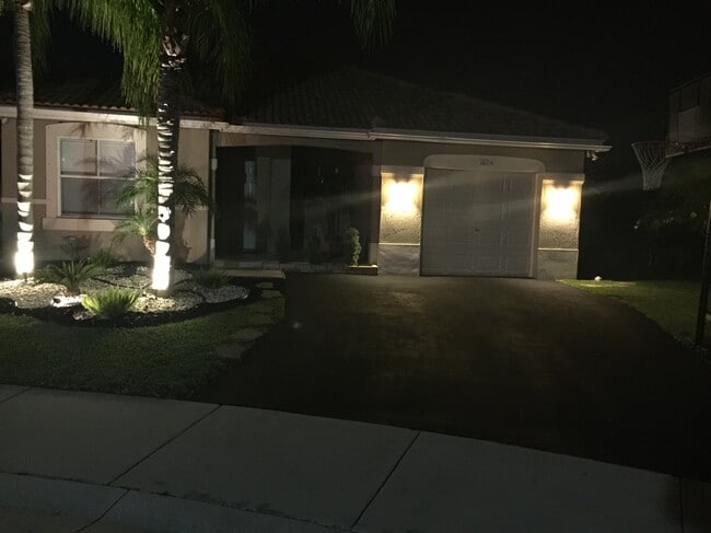 Photo - 1625 Orion Ln