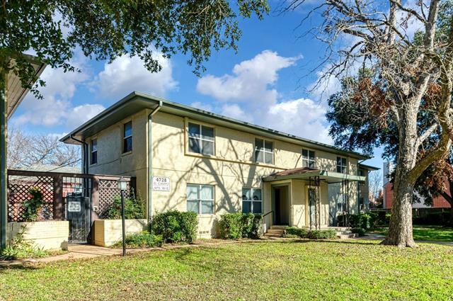 Photo - 4738 El Campo Ave Unidad 8