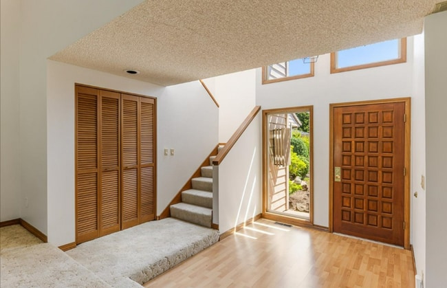 Photo - Prime Charbonneau Golf Community Location! 2 Bed, 2.5 Bath + Den, A/C, Washer/Dryer and Garage