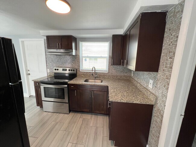 Photo - 5333 Pasadena Dr