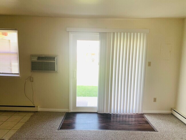 Photo - 72 A Oxford Village Unit 72-A