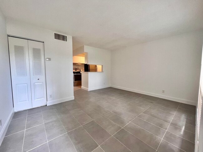 Building Photo - 1500 N Congress Ave Unit A109