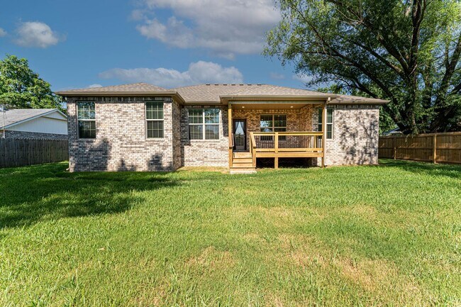 Photo - Great home in centerton