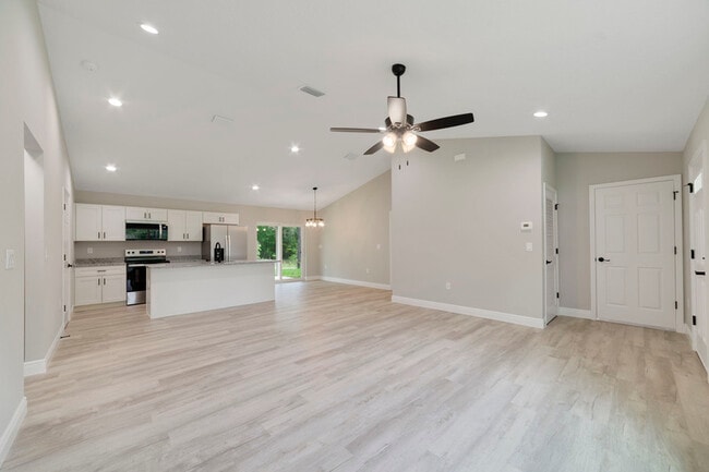 Photo - 339 W Goldcoast Pl