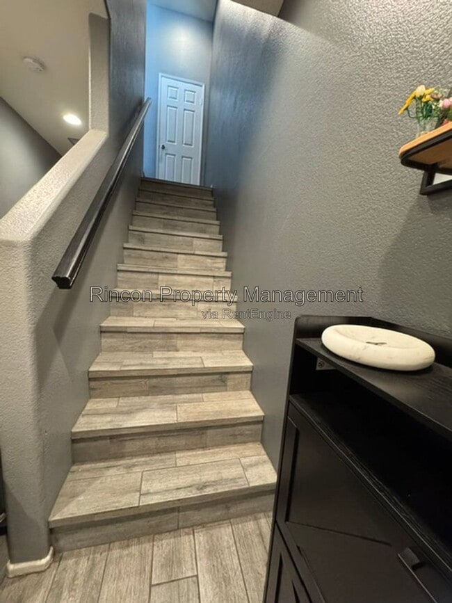 Photo - 2333 Chapel Dr