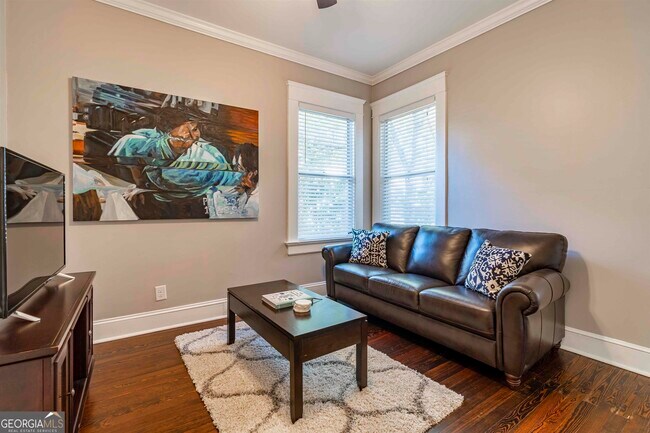 Photo - 877 Edgewood Ave NE