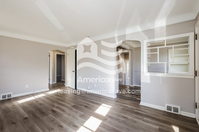 Photo - 23035 Donald Ave