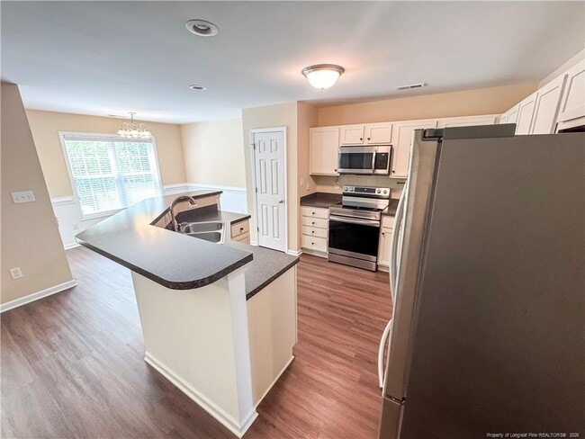 Photo - 865 Fairfield Cir