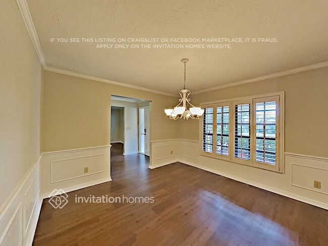 Photo - 622 S Sweetwater Blvd