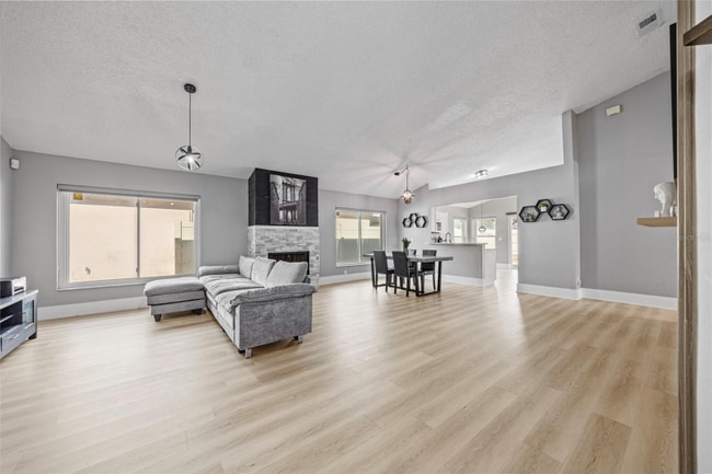 Photo - 10253 Allenwood Dr