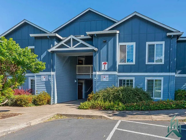 Building Photo - 6298 SW Grand Oaks Dr