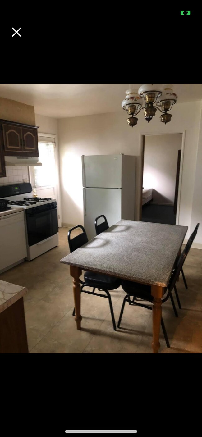 Photo - 7 Seminary Ave