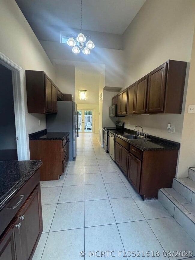 Photo - 2750 SW 140th Terrace