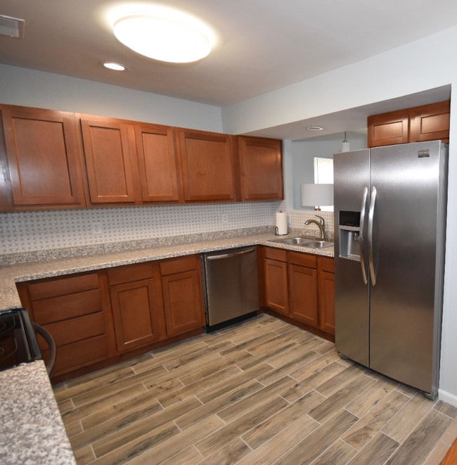 Photo - 1035 Dana Ave Unit 1