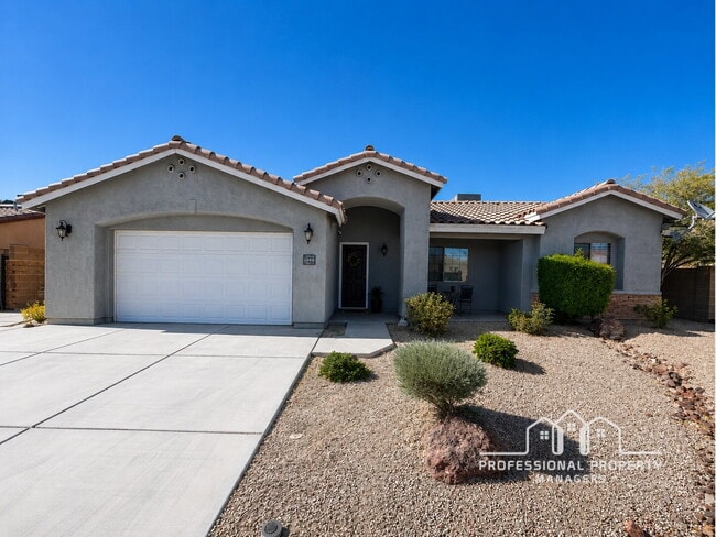 Building Photo - For Rent: 3-bedroom, 2-bathroom home in Mesa Del Sol