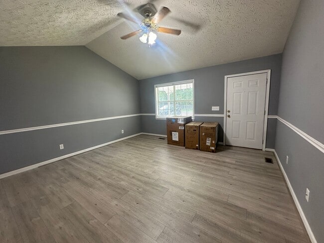 Photo - Oxford Rental