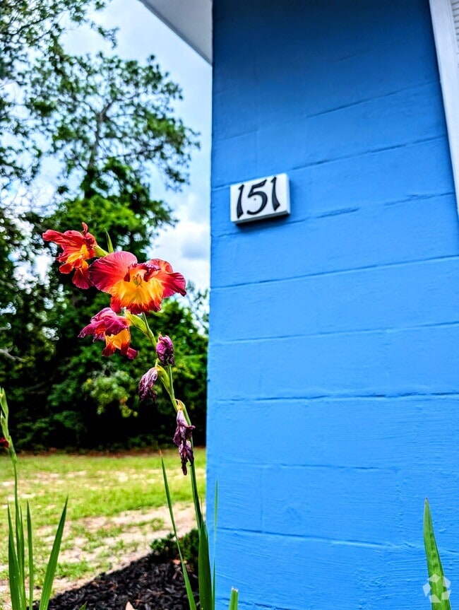 Building Photo - 151 Good Springs Rd Rental