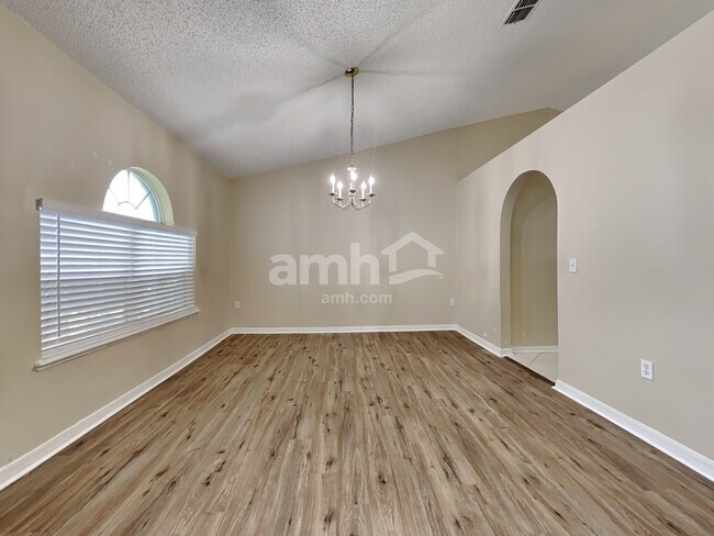 12285 Hickory Forest Rd