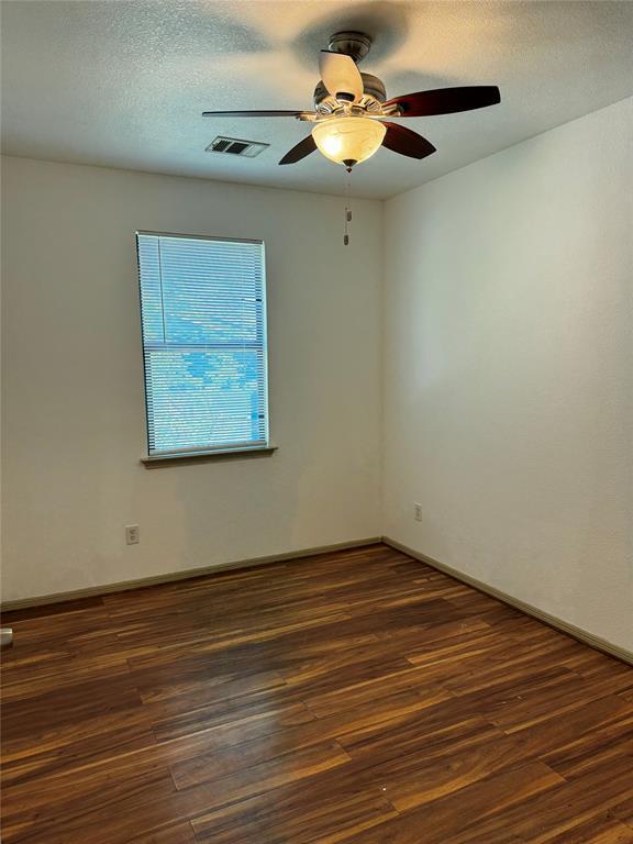 Photo - 8901 Parkfield Dr