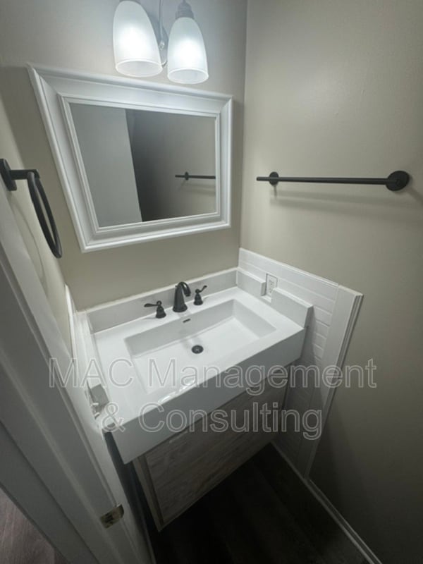 Photo - 1321 Autumn Ave