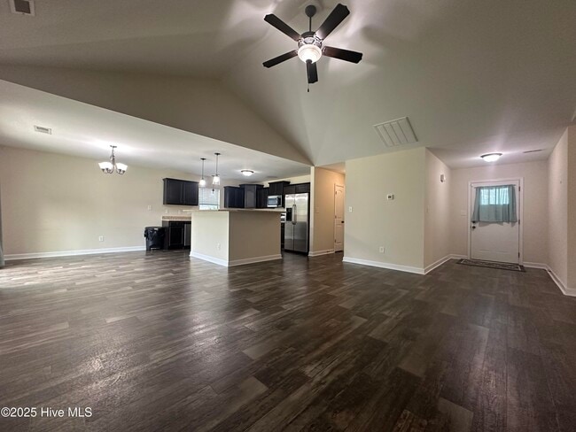 Photo - 202 Leeward Landing