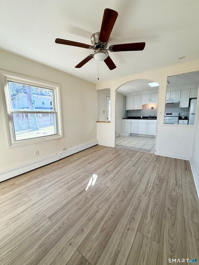 Photo - 9 Meridian St Unit 3