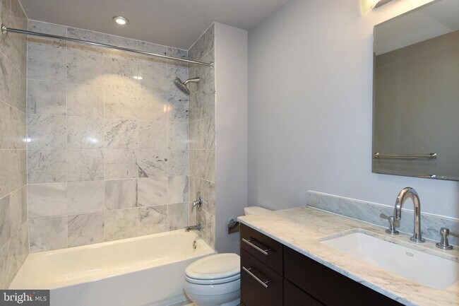 Photo - 2100 11th St NW Unit G02