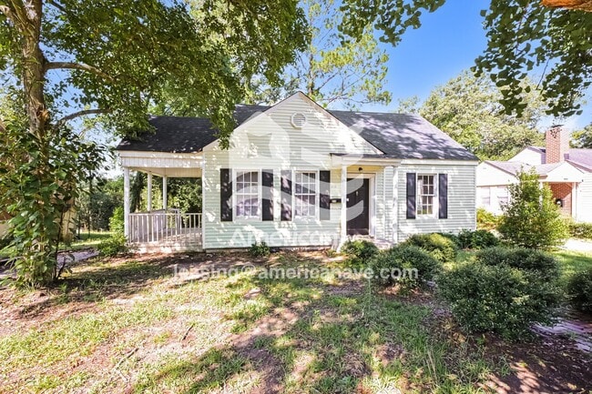 Building Photo - 916 Glenridge Dr