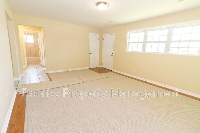 Photo - 2418 Hickory Valley Rd Unit 2418