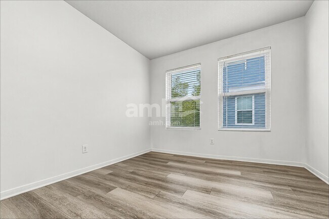 Photo - 16818 Blackberry Lily Ln