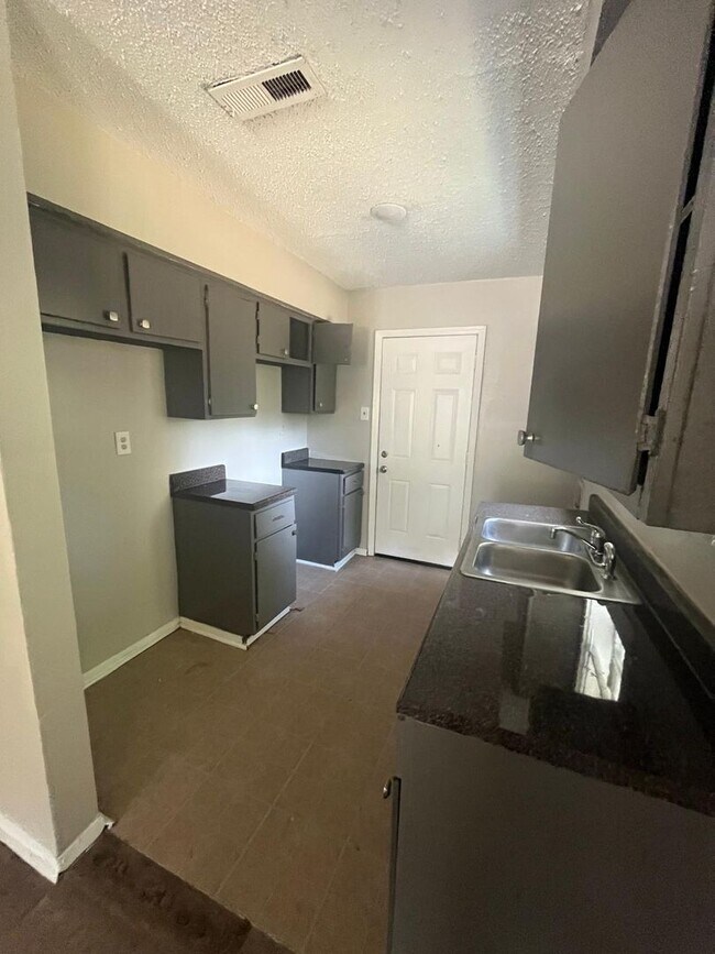 Photo - Nice quite neighborhood