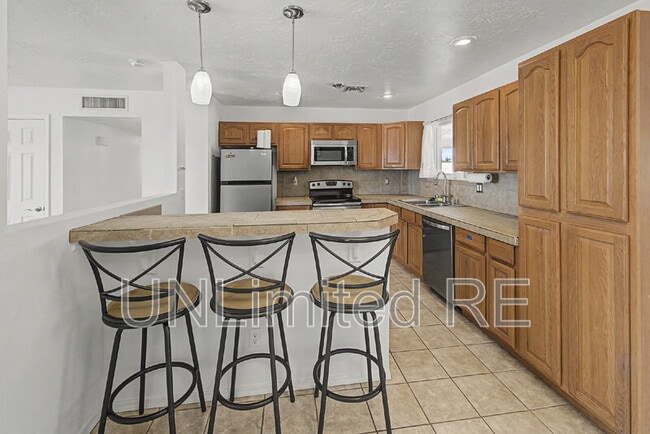 Photo - 2771 Typhoon Ln