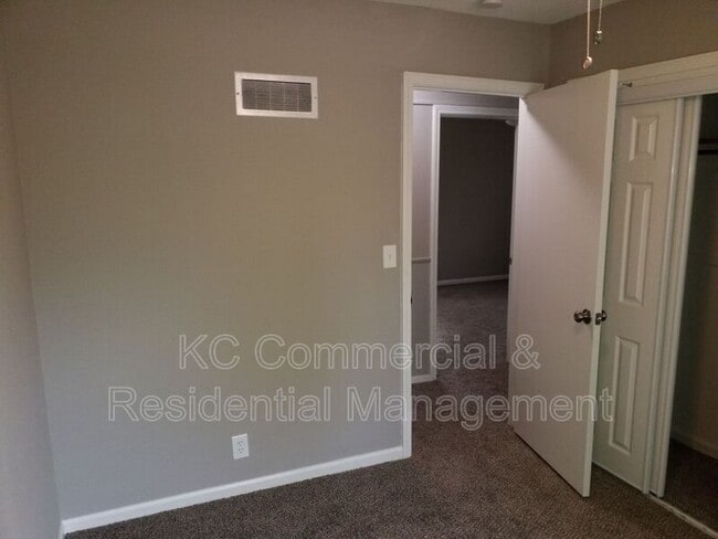 Photo - 13205 Craig Ave