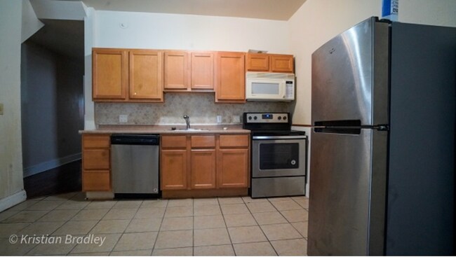 Photo - 4034 Baring St Unit 2