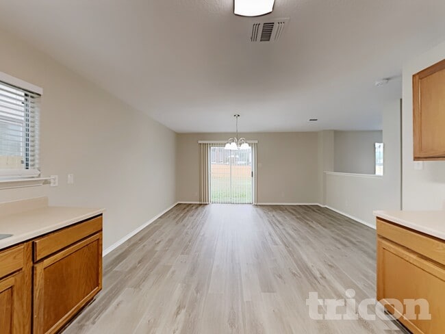 Photo - 8203 Maple Meadow Dr